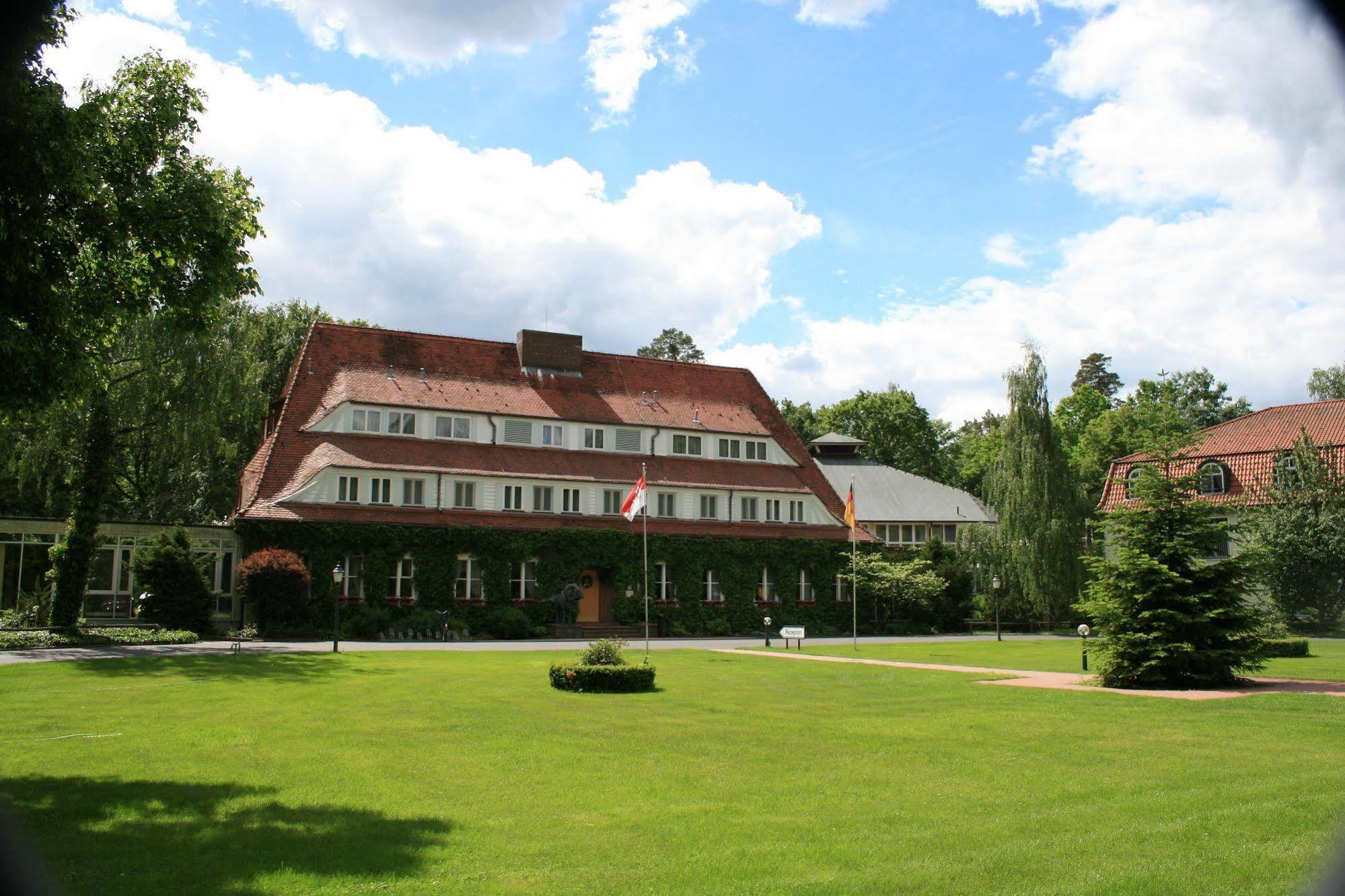 Hotel Dollnsee-Schorfheide Темплін Екстер'єр фото